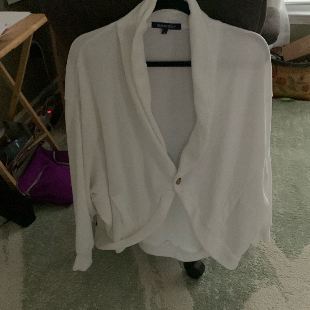 Ocean Drive white top